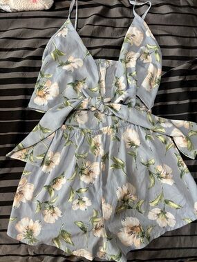Large Light Blue Floral Sleeveless Tie Romper - Summer Casual